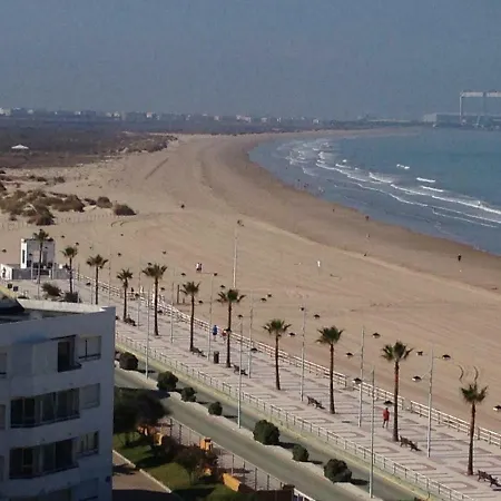 Piso Frente La Playa De Valdelagrana *